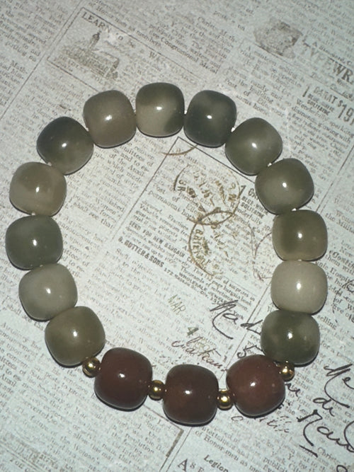 Brown with Green Marbled Bodhi Bead Bracelet